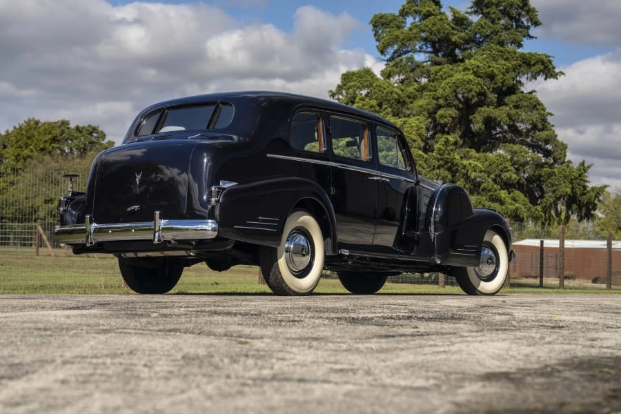 1938 Cadillac Series 70 & 75 - Image 3 of 30