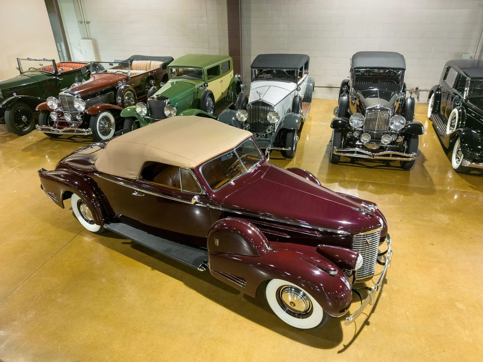 1938 Cadillac Series 70 & 75 - Image 22 of 31