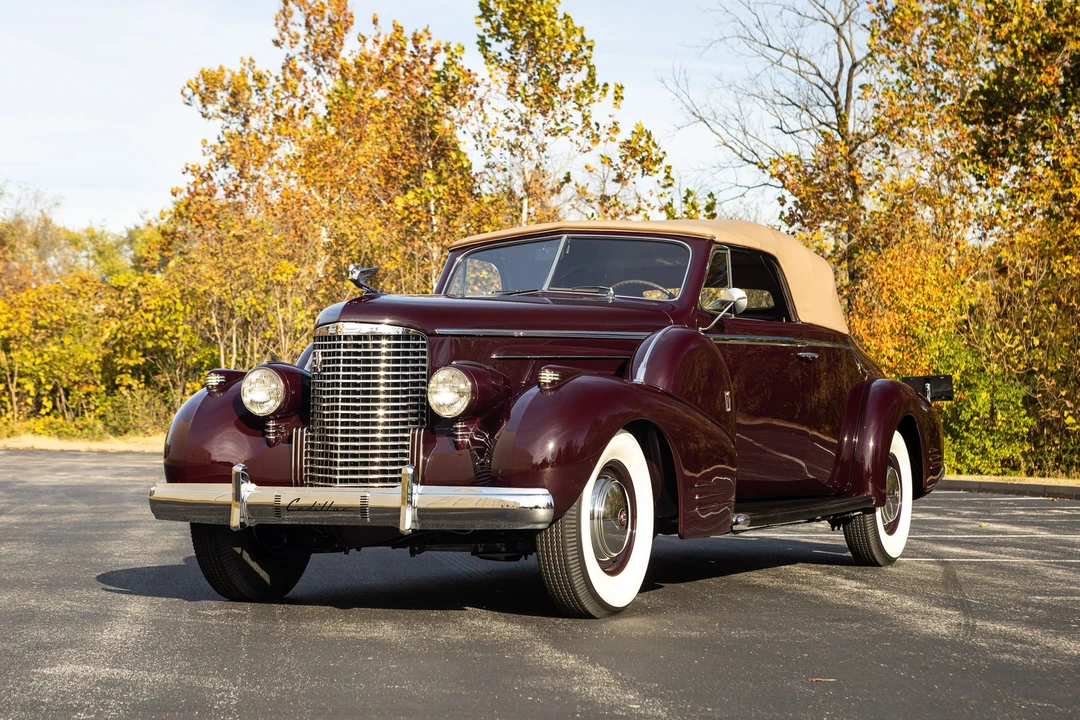1938 Cadillac Series 70 & 75 - Image 15 of 31