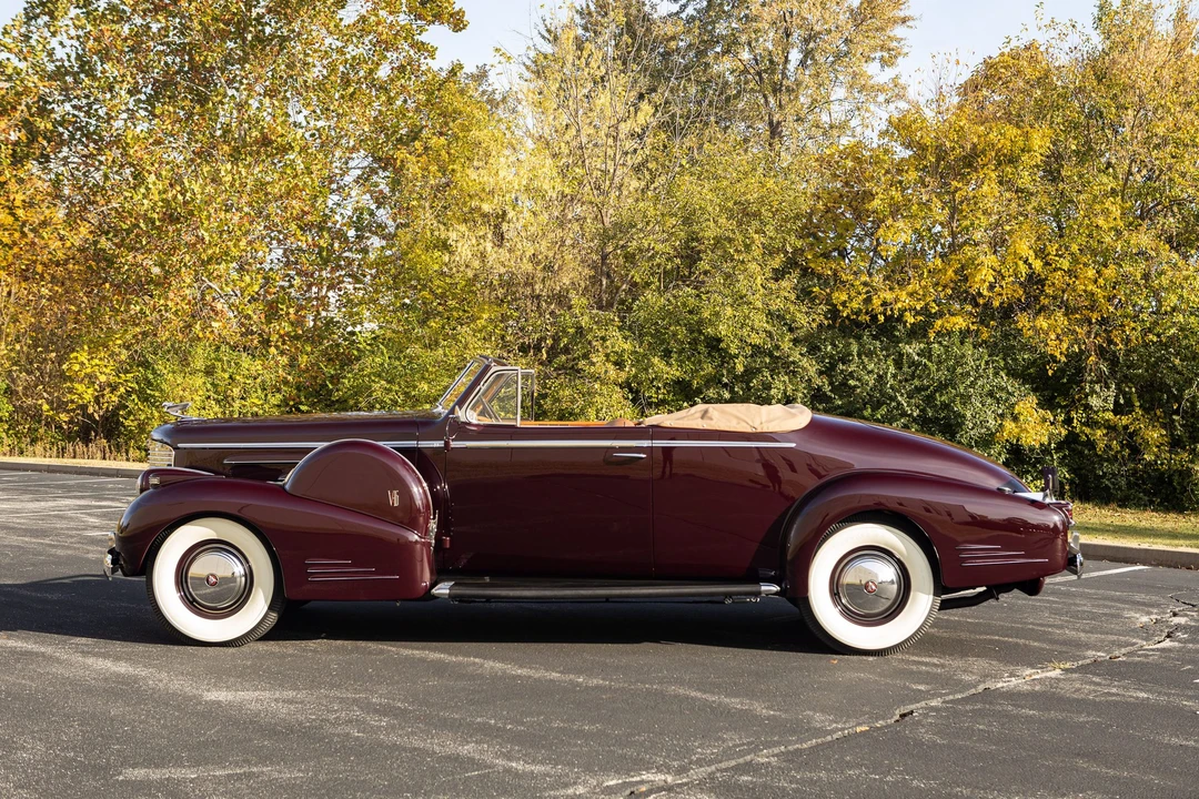 1938 Cadillac Series 70 & 75 - Image 8 of 31