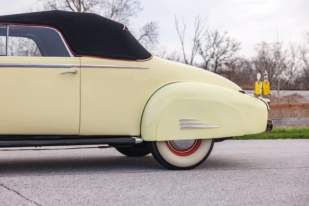 1938 Cadillac Series 70 & 75 - Image 31 of 31