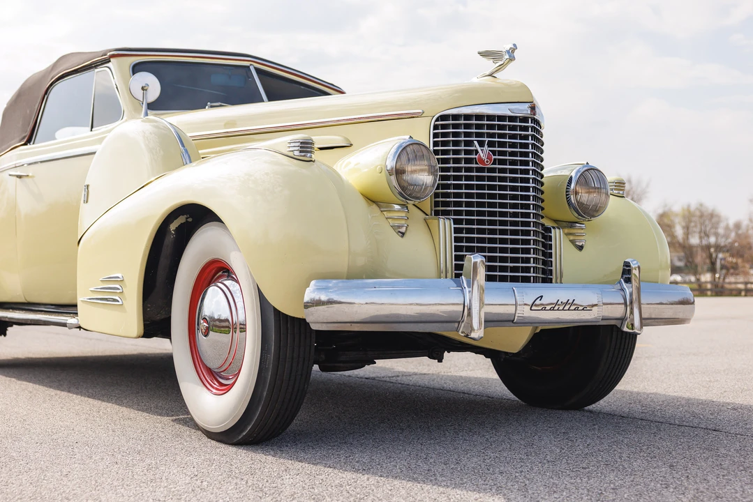 1938 Cadillac Series 70 & 75 - Image 27 of 31