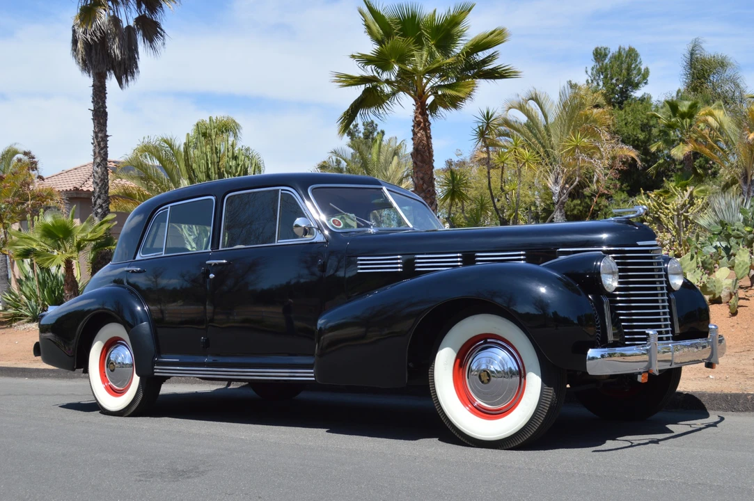1938 Cadillac Sixty Special - Image 2 of 31