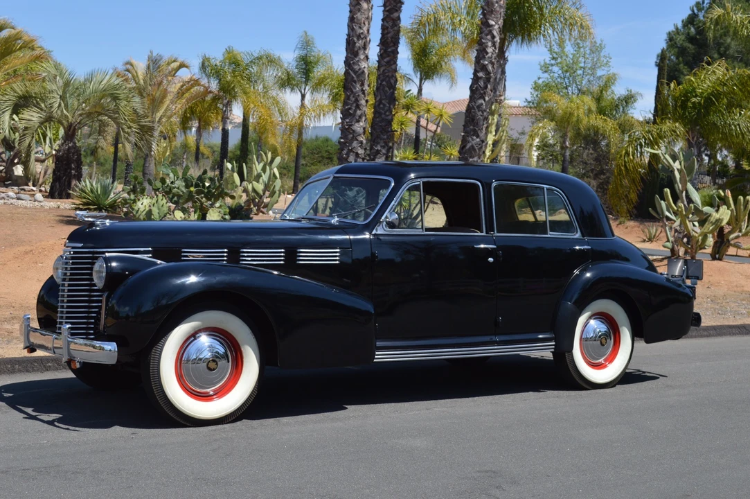 1938 Cadillac Sixty Special - Image 4 of 31
