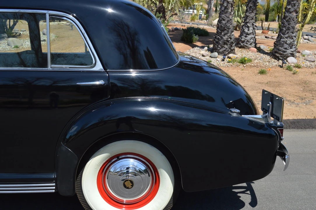 1938 Cadillac Sixty Special - Image 12 of 31