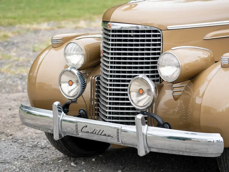 1938 Cadillac Series 70 & 75 - Image 16 of 22