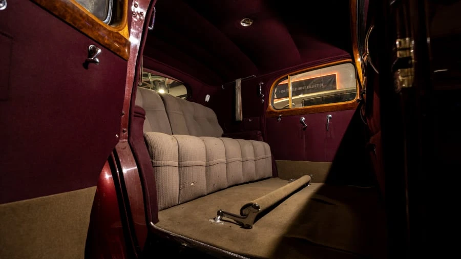 1938 Cadillac - Image 20 of 31
