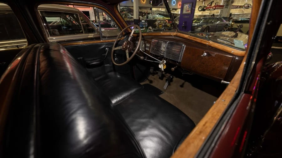1938 Cadillac - Image 19 of 31