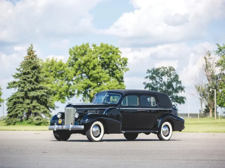 1938 Cadillac Series 70 & 75 - Image 2 of 23