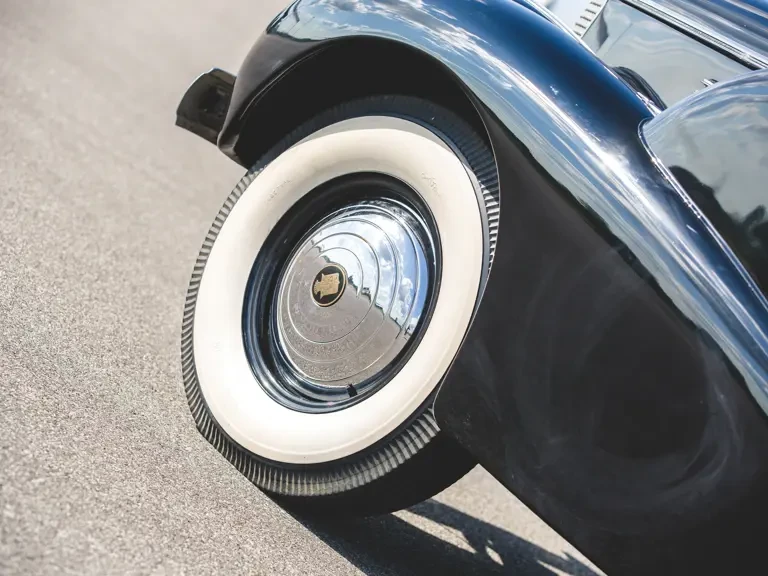 1938 Cadillac Series 70 & 75 - Image 10 of 23