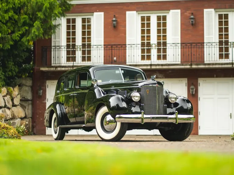 1938 Cadillac Series 70 & 75 - Image 2 of 31