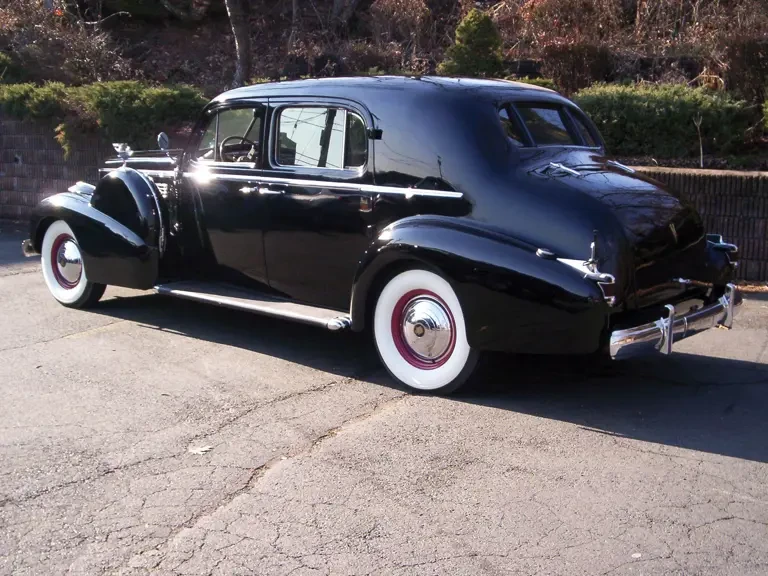 1938 Cadillac Sixty Special - Image 3 of 5