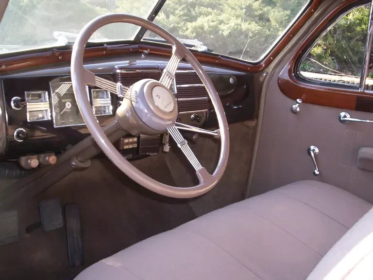 1938 Cadillac Sixty Special - Image 4 of 5