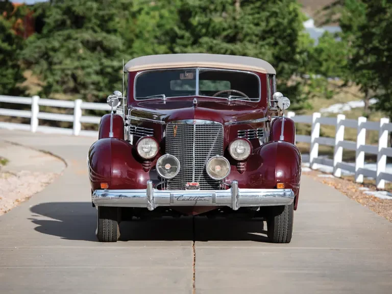1938 Cadillac Sixty Special - Image 9 of 27