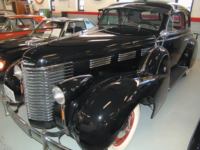 1938 Cadillac Series 60 - Image 2 of 2