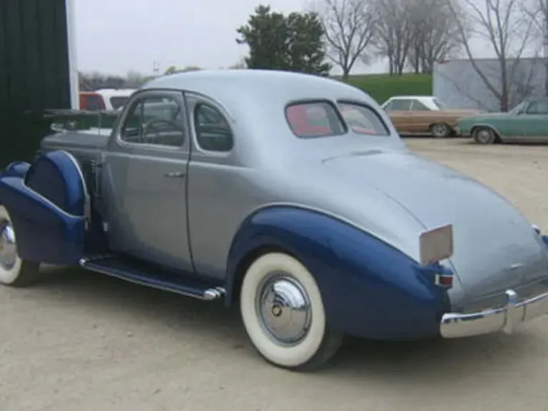 1938 Cadillac Sixty Special - Image 9 of 10