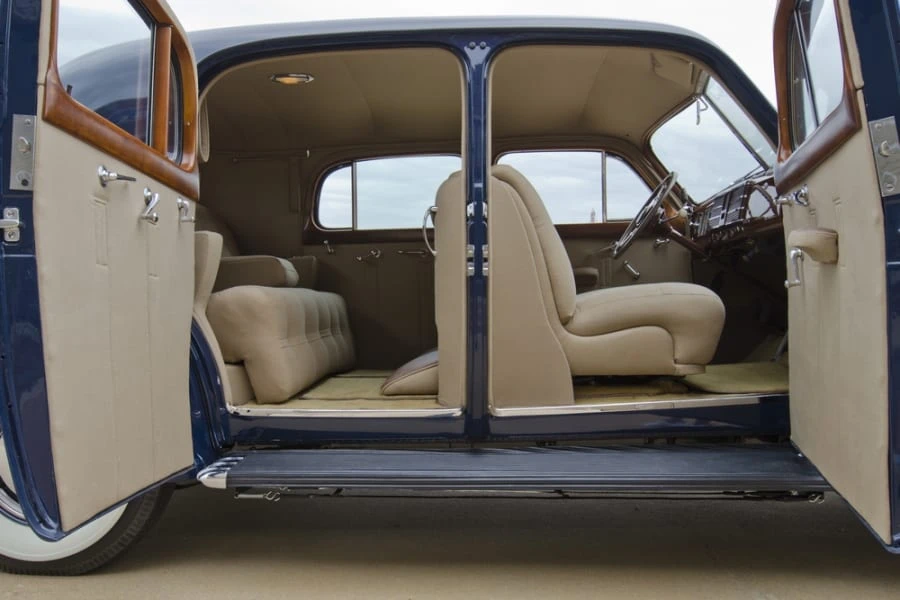 1938 Cadillac Series 70 & 75 - Image 5 of 12