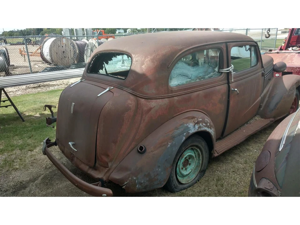 1938 Chevrolet Standard & Master & Master Deluxe & Special Deluxe - Image 2 of 13