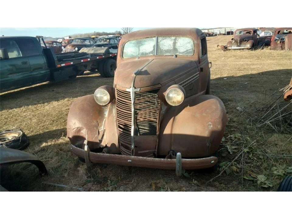 1938 Chevrolet Standard & Master & Master Deluxe & Special Deluxe - Image 4 of 13