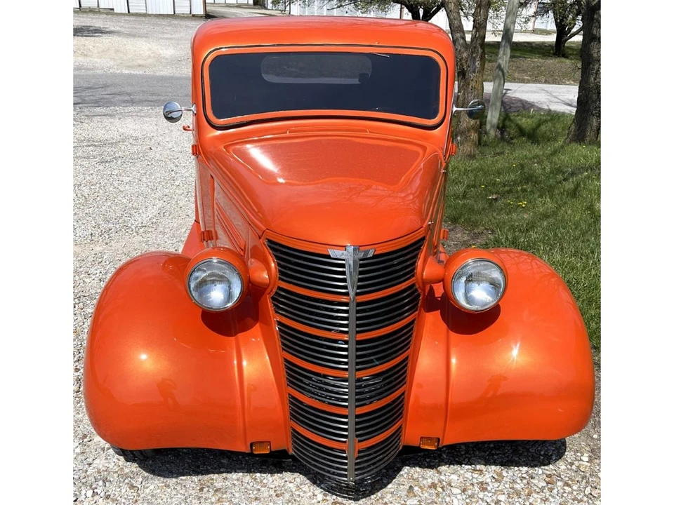 1938 Chevrolet Standard & Master & Master Deluxe & Special Deluxe - Image 2 of 18