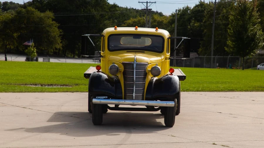 1938 Chevrolet Pickup 2nd Gen - Image 11 of 12