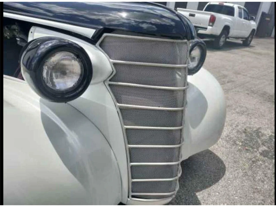 1938 Chevrolet Standard & Master & Master Deluxe & Special Deluxe - Image 2 of 9