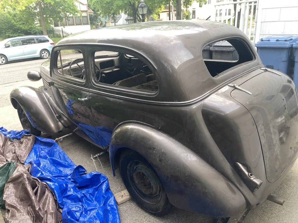 1938 Chevrolet - Image 3 of 15