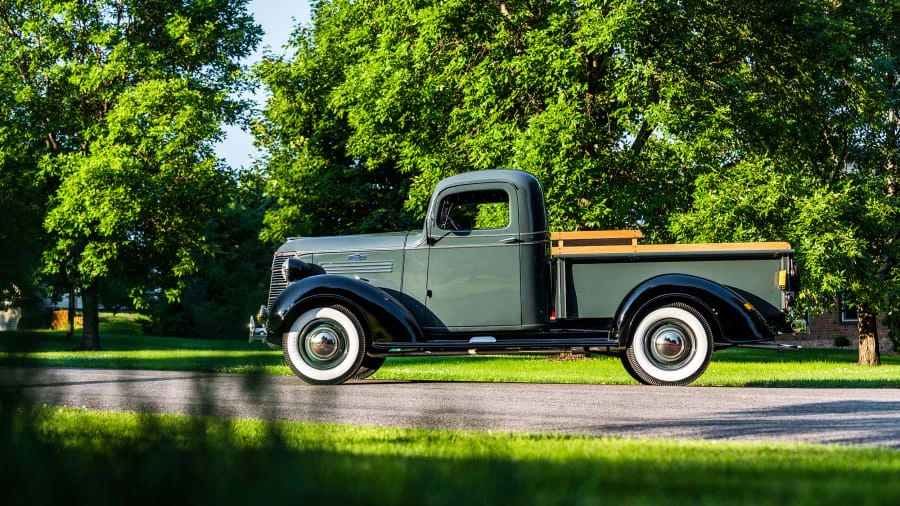 1938 Chevrolet Pickup 2nd Gen - Image 2 of 12