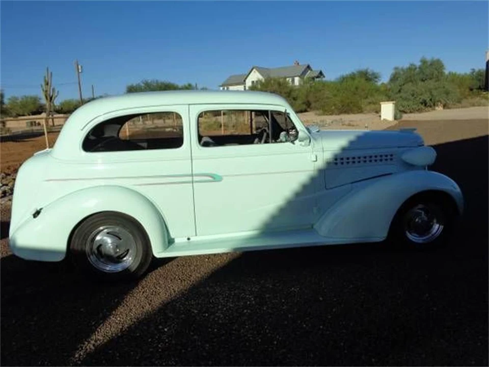 1938 Chevrolet Standard & Master & Master Deluxe & Special Deluxe - Image 3 of 6
