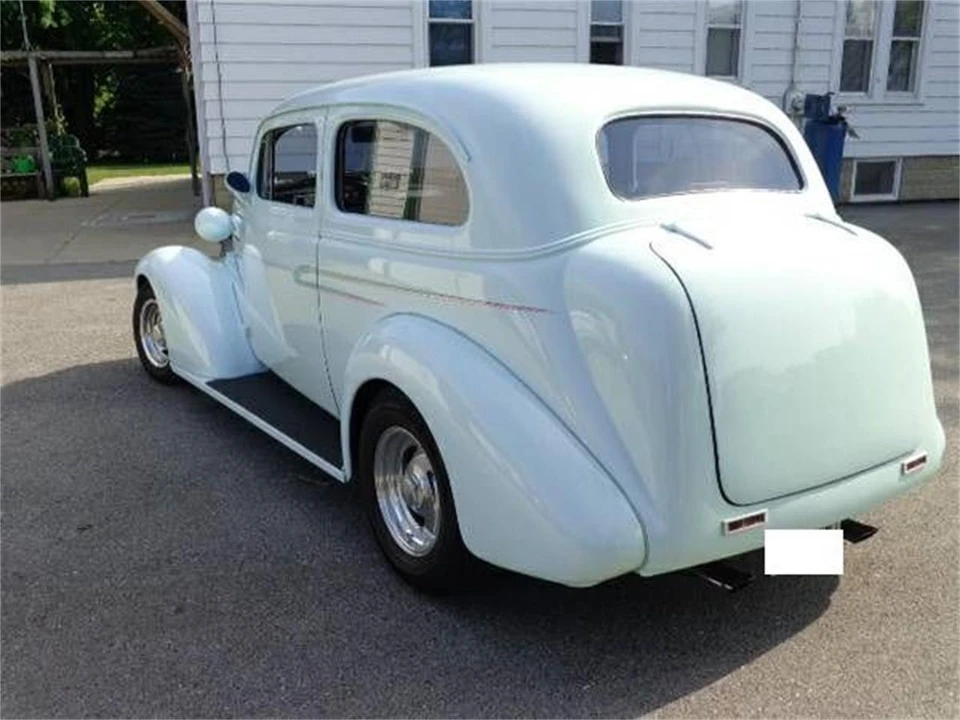 1938 Chevrolet Standard & Master & Master Deluxe & Special Deluxe - Image 2 of 6