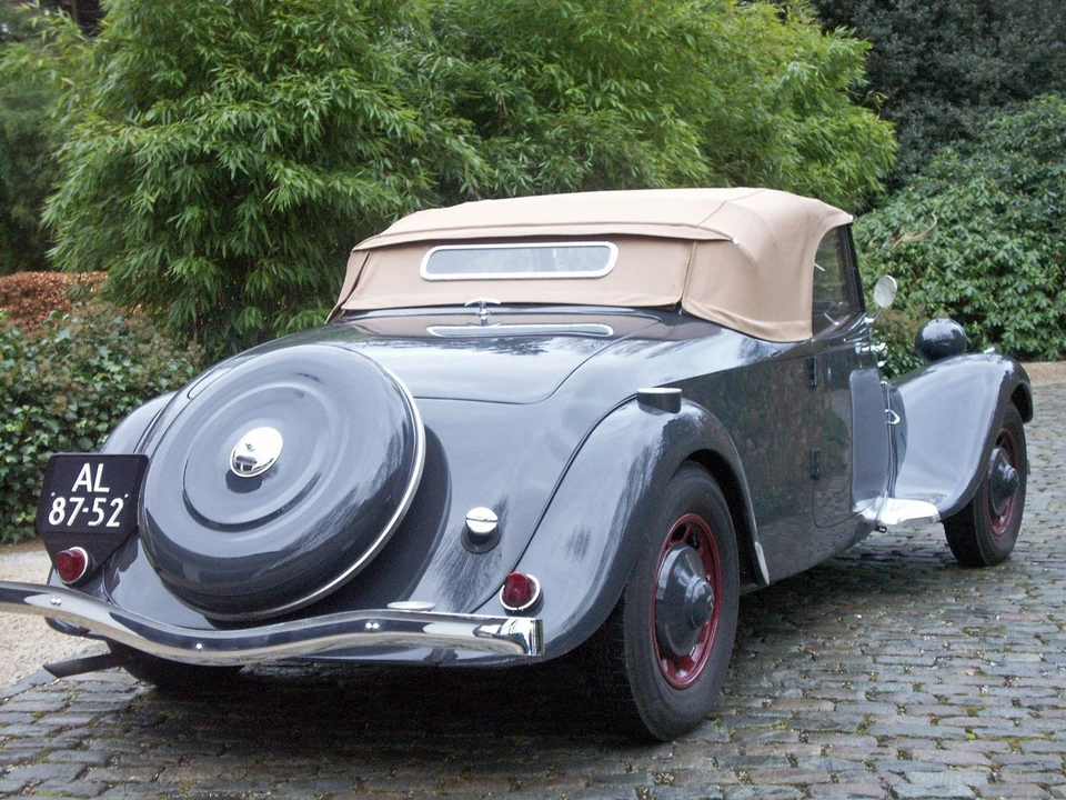 1938 Citroen Traction Avant - Image 2 of 3