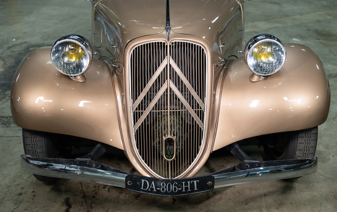 1938 Citroen Traction Avant - Image 10 of 29