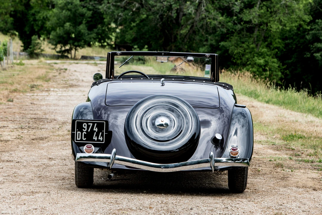 1938 Citroen Traction Avant - Image 5 of 8
