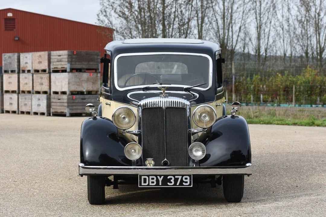 1938 Daimler - Image 7 of 30