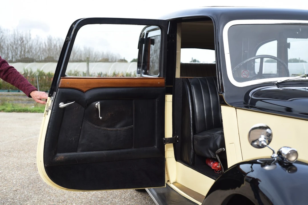 1938 Daimler - Image 30 of 30