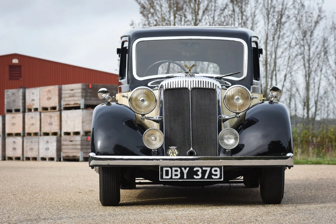1938 Daimler - Image 8 of 30