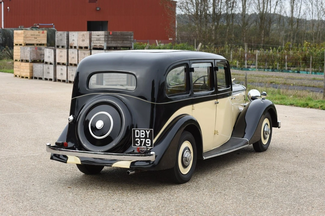 1938 Daimler - Image 11 of 30