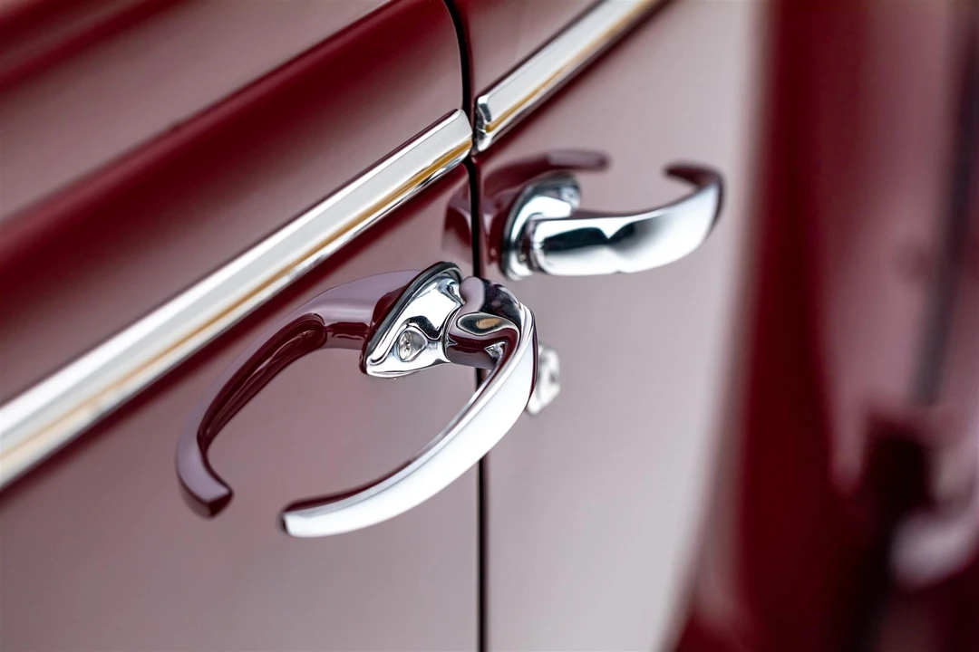 1938 DeSoto - Image 15 of 31