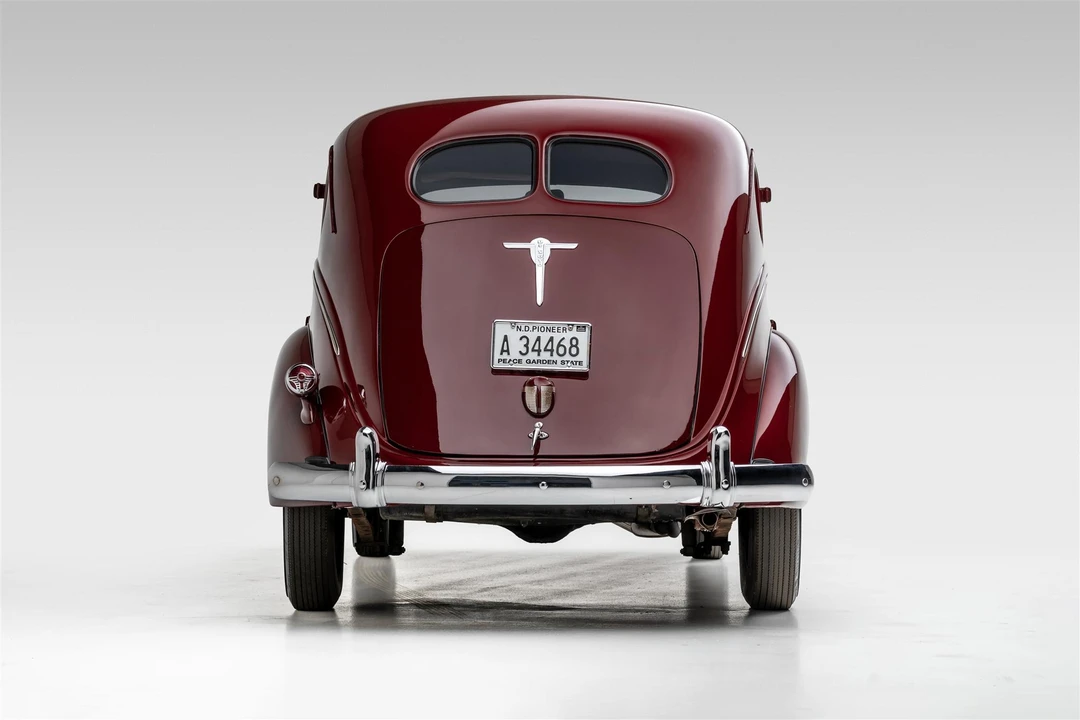 1938 DeSoto - Image 10 of 31