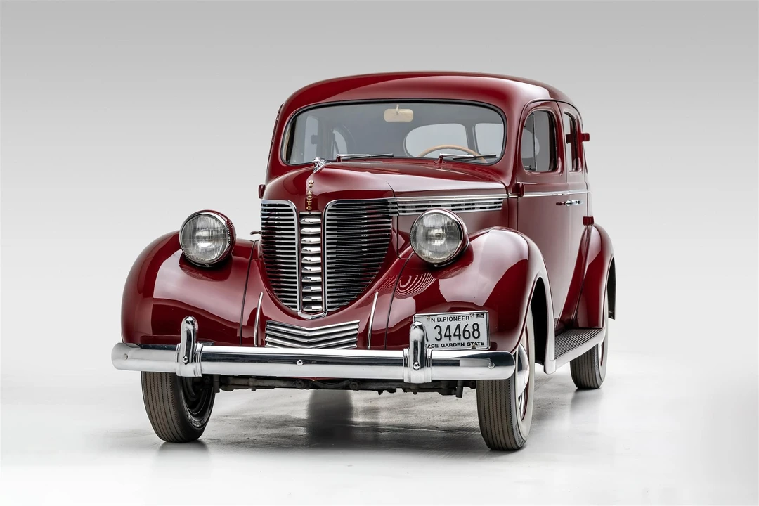 1938 DeSoto - Image 4 of 31