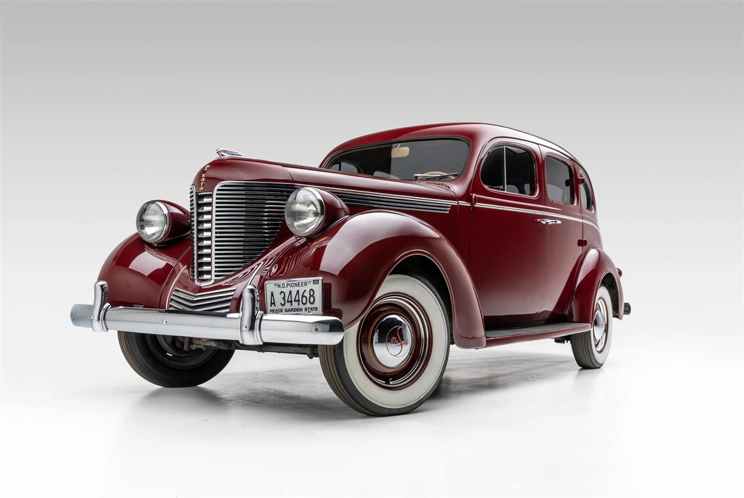 1938 DeSoto - Image 3 of 31