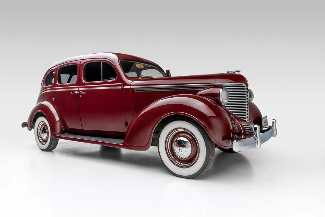1938 DeSoto - Image 6 of 31