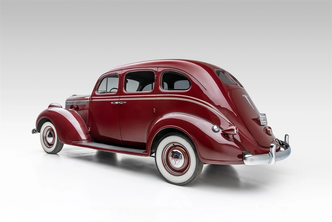 1938 DeSoto - Image 11 of 31
