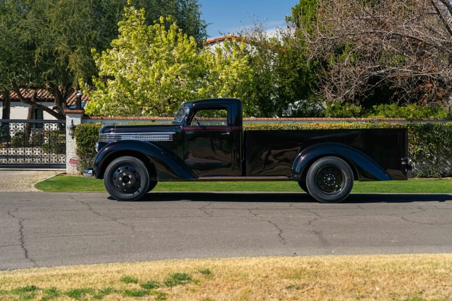 1938 Diamond T - Image 2 of 24