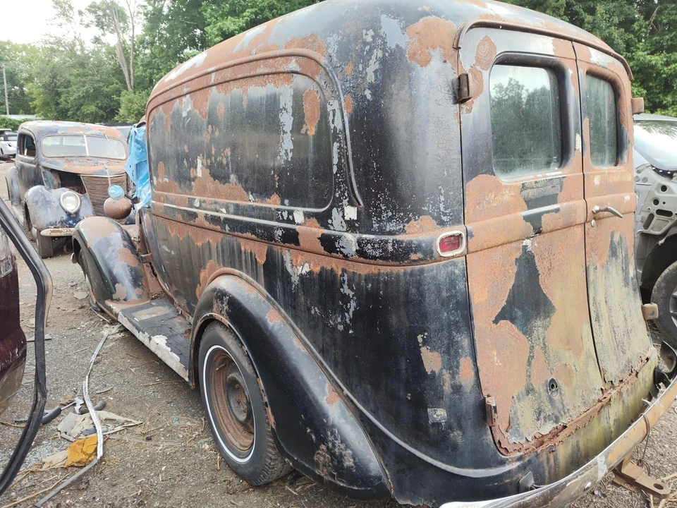 1938 Dodge L/M/R Series - Image 5 of 9