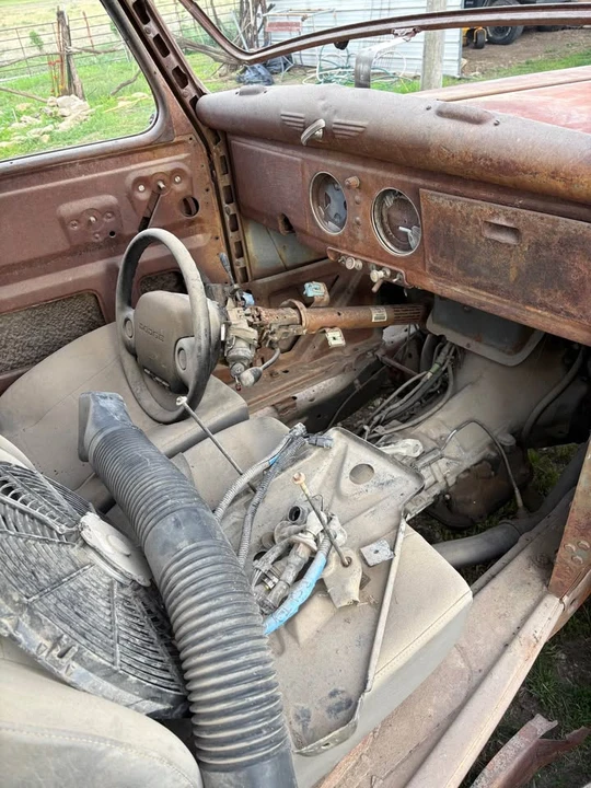 Dodge L/M/R Series - Image 6 of 9