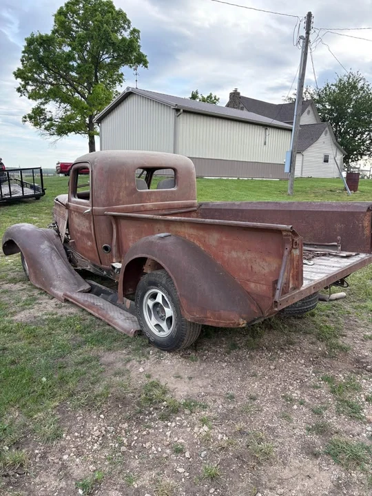 Dodge L/M/R Series - Image 8 of 9