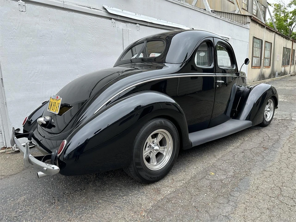 1938 Ford Standard & Deluxe & Super Deluxe - Image 8 of 31