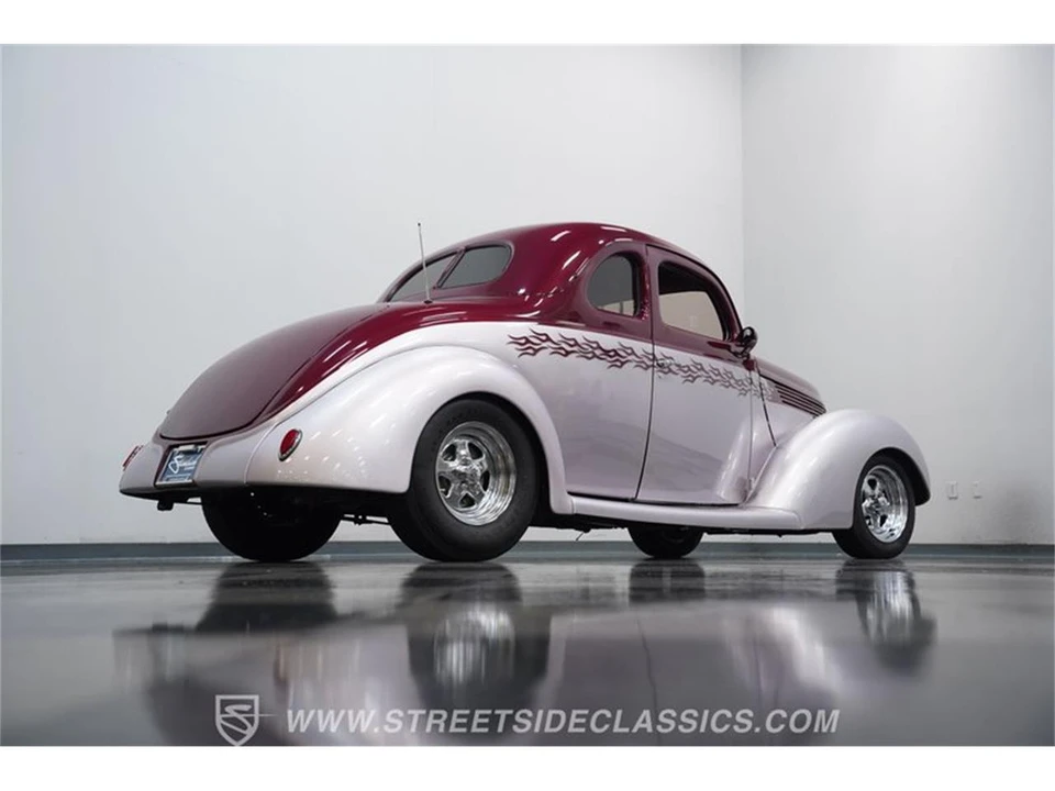 1938 Ford Standard & Deluxe & Super Deluxe - Image 25 of 31