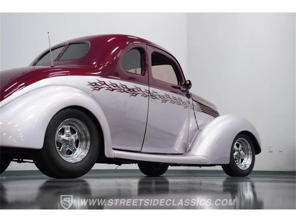 1938 Ford Standard & Deluxe & Super Deluxe - Image 26 of 31